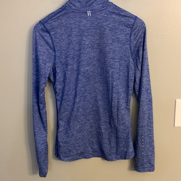 Nike Dri-Fit 1/4 Zip Long Sleeve - Picture 2 of 3